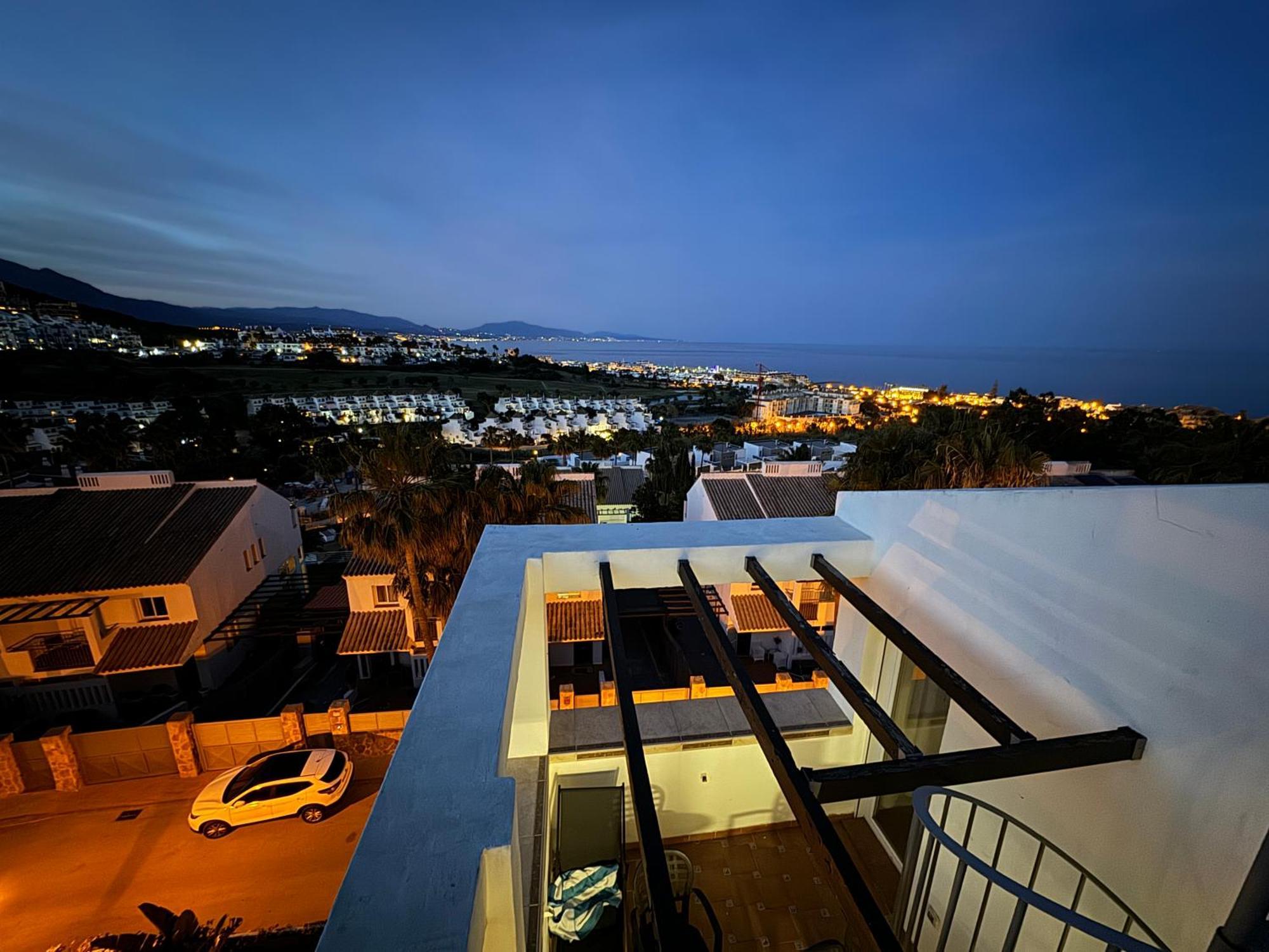 Casa Feliz - Penthouse In Manilva Leilighet Eksteriør bilde