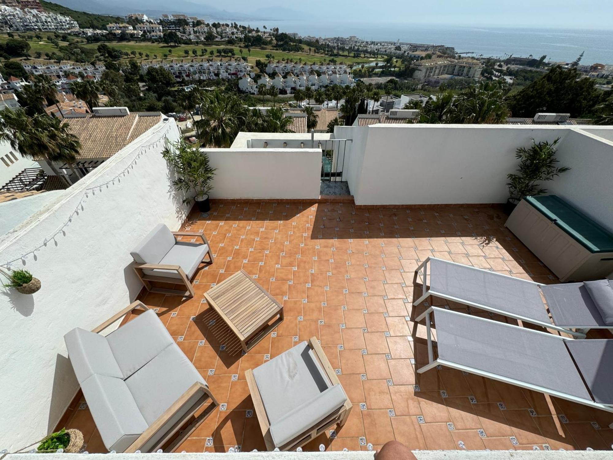 Casa Feliz - Penthouse In Manilva Leilighet Eksteriør bilde